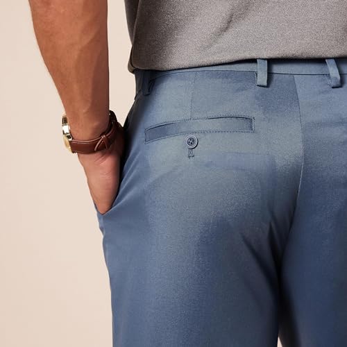 Image of Amazon Essentials Men's Classic-Fit 9 inch Inseam Moisture-Wicking Golf Shorts, Functional Pockets (Available in Big & Tall)