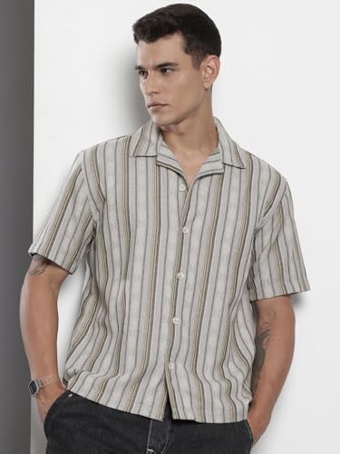 Chemise manches moyennes homme coupe ample contre la chaleur