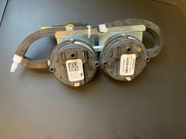 Goodman/Amana Parts 0130F00482 Pressure Switch