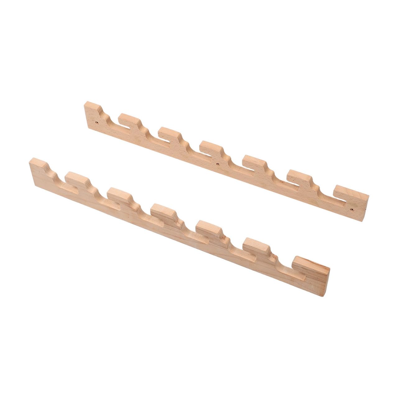 Barre en bois beige pour organiser les étagères de la chambre