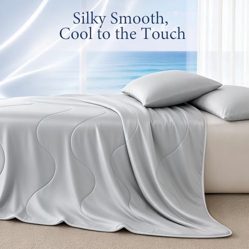 Image of Cooling Comforter for Hot Sleepers, Queen 90x90, Silver Gray | Cooling blanket feel, Q-Max >0.4 cool touch, double-sided cooling, Sorona fill, for night sweats, lightweight & breathable