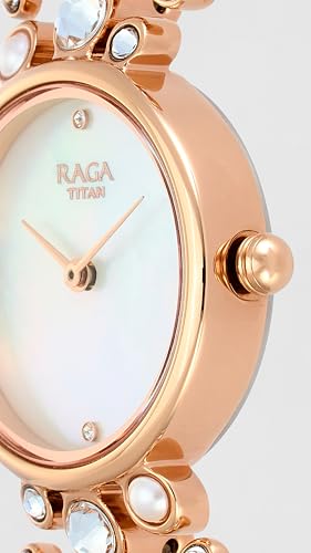 Titan luxury watch – image 5