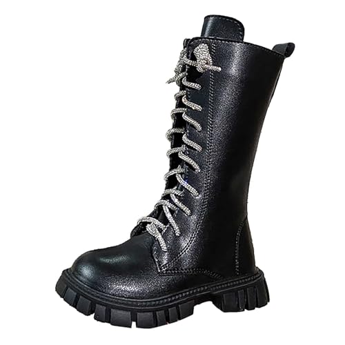 Bottines bébé pour les promenades en famille et sorties sous la neige