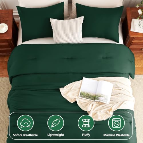 Image of HIMEET Full Size Comforter Sets, 3 Piece with 2 Pillowcases, Emerald Green | 270GSM Down Alternative Fill, Oeko-TEX Certified, 8 Corner Ties Quilted, All Season, Fluffy Bed Set, Bedroom Decor Bedding