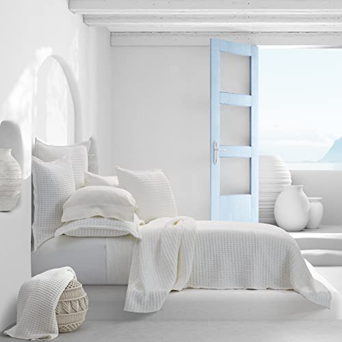 Five Queens Court Pine Beach Cal King Coverlet, White, 106X94