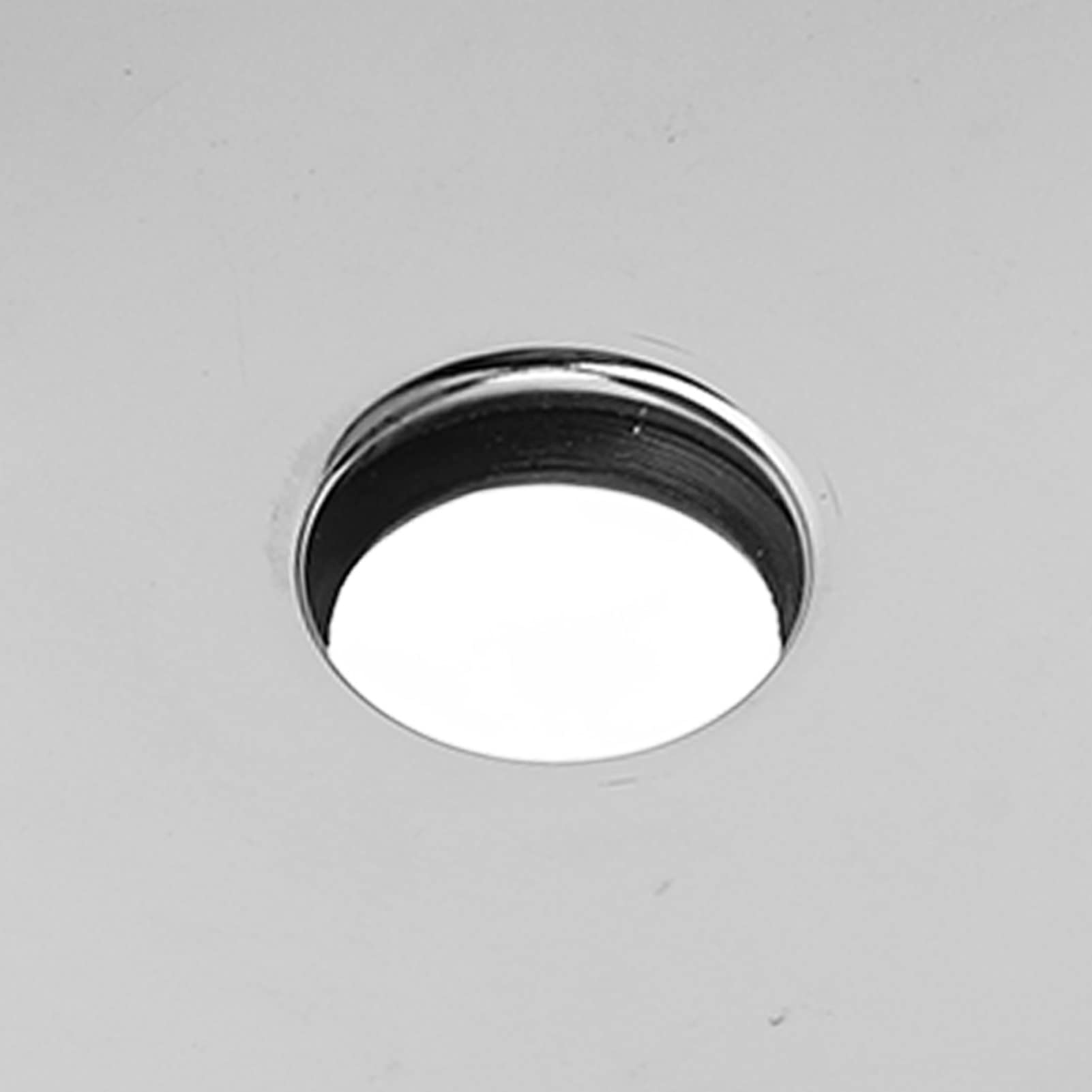 Flange Doccia Set 2 Pezzi - Copertura Tubi Quadrata Nera | Per Bracci Doccia Universali Standard