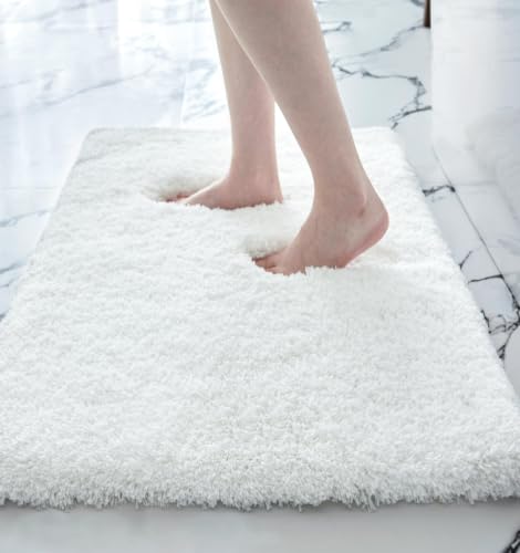 Disolla White Bathroom Rug 17x24 - Non-Slip Plush Small Bath Mat Highly Absorbent & Ultra Soft Fluffy Floor Mat Machine Washable for Shower and Tub