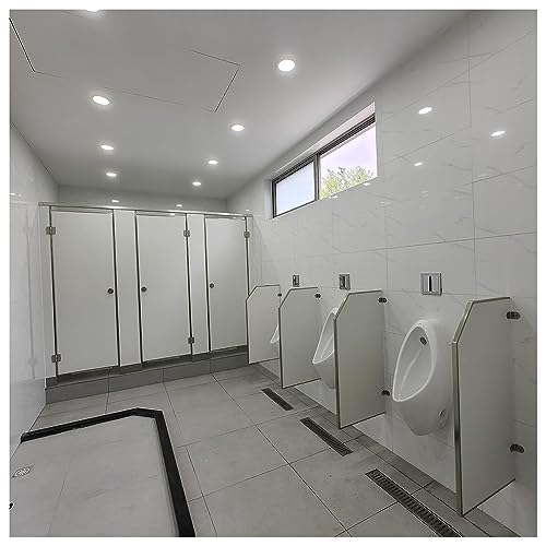 Barrera duradera para una mayor higiene con panel separador de urinarios 3