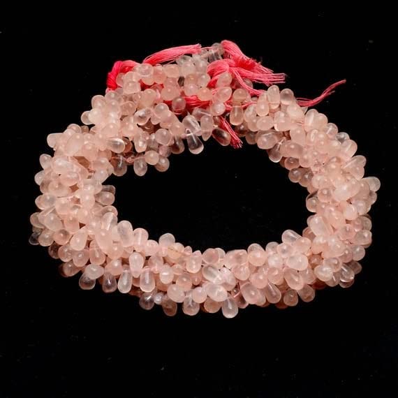Quartz rose naturel en forme de goutte d'eau de 5x8 mm pour création de bijoux raffinés