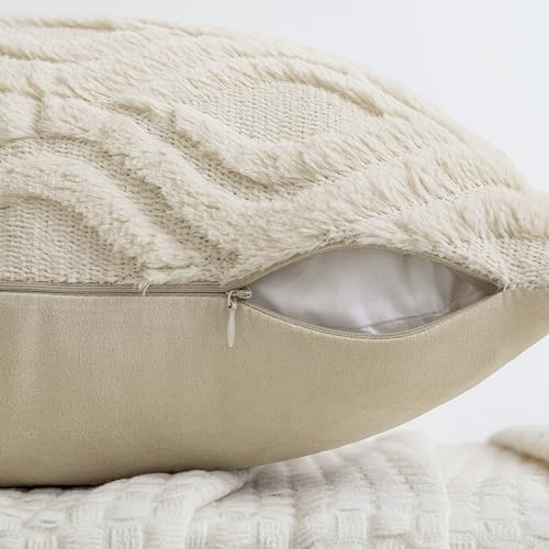 Miulee CAX2P_CIRCLE_FAUXWOOL_4545_01 Christmas Beige Throw Pillow Covers 18X18 Inch, Soft Plush Faux Wool Couch Pillow Covers Set Of 2 Decorative Farmhouse Boho Throw Pillows thumb #2