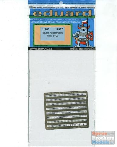 1:700 scale speck figures :3