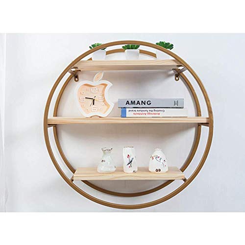Étagère murale design or pour optimiser le rangement et la déco du salon