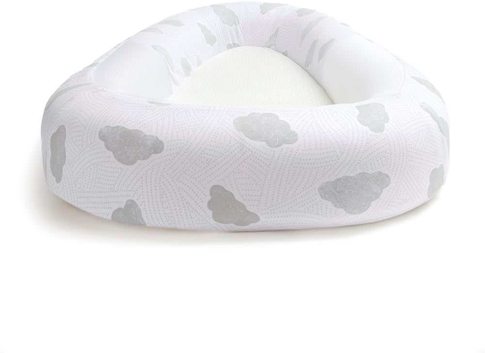 PurFlo Sleep Tight Baby Bed - Cotton Clouds | Firm, Flat, Breathable Mesh Base | For Overnight Sleep | Portable Baby Nest Alternative with Travel Bag & Handle | Newborn to 8 Months | Removable Cover