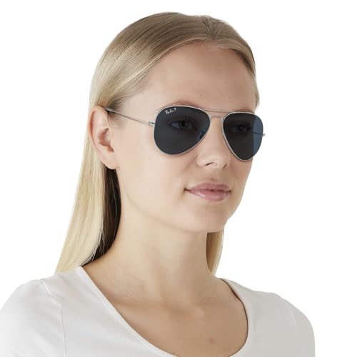 Image of Ray-Ban RB3025 Classic Polarized Aviator Sunglasses