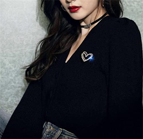 Image of QUREZA Classic Crystal Pearl Heart Brooch Pin Trendy Clothing Dress T-shirt Scarf Brooch Pin for Women Wedding