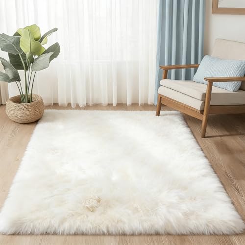 ELLECILA Fluffy Rugs, Faux Sheepskin Area Rug, White Faux Fur Rug, Washable Non Slip Soft Shaggy Rugs, High Pile Rug Rectangular Fluffy Carpet, Bedside Rugs for Bedroom, Living Room (White, 80x150CM)