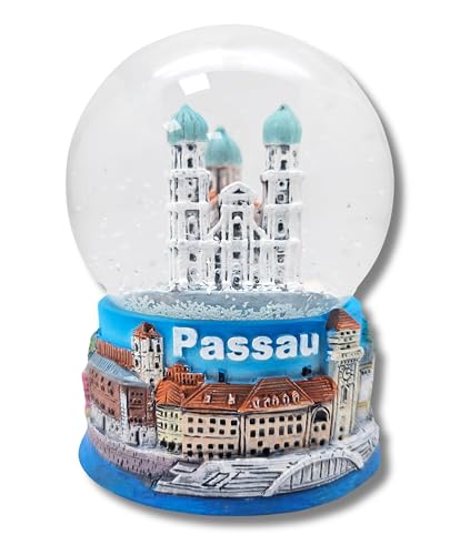 Souvenir Schneekugel Passau | Dom Rathaus Burg Veste Oberhaus Donauschiff | Deutschland Reiseandenken | B: 65mm H: 85mm / Schüttelkugel | Mitbringsel | 30082