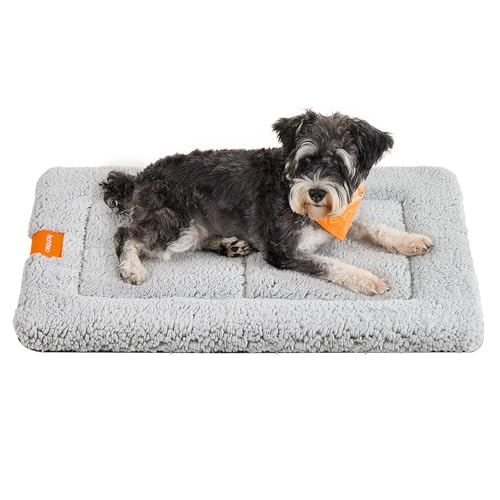 Feandrea Warm Dog Cat Bed, Dog Mattress for Crate, Pet Blanket for Dogs and Cats, 75 x 50 cm, M, Machine Washable Dryer Friendly, Non Slip, Light Grey PPB019G01