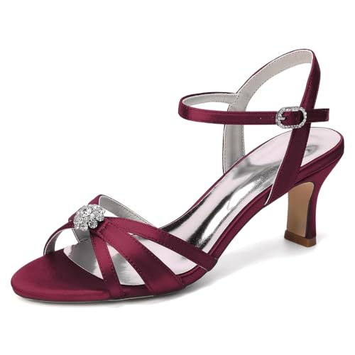 Chaussures mariage satin ivoire pour un pas serein vers le oui