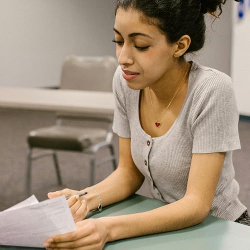 Red Heart Carnelian Necklace for Women, Stone Heart Pendant Necklaces for Teen Girls, Anniversary Birthday Gifts for Her2