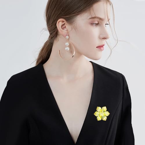 Image of Crystal Flower Brooch Pin for Women Dress Suit Bag Hat Broochs Pins Christmas Brooch Pin Wedding Party Birthday Dance Jewelry Accessories