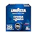 Lavazza, A Modo Mio Crema e Gusto Classico, 256 Capsule Caffè, per un Espresso con Note di Cioccolato e Frutta Secca, Arabica e Robusta, Intensità 12/13, Tostatura Media, 16 Confezioni da 16 Capsule