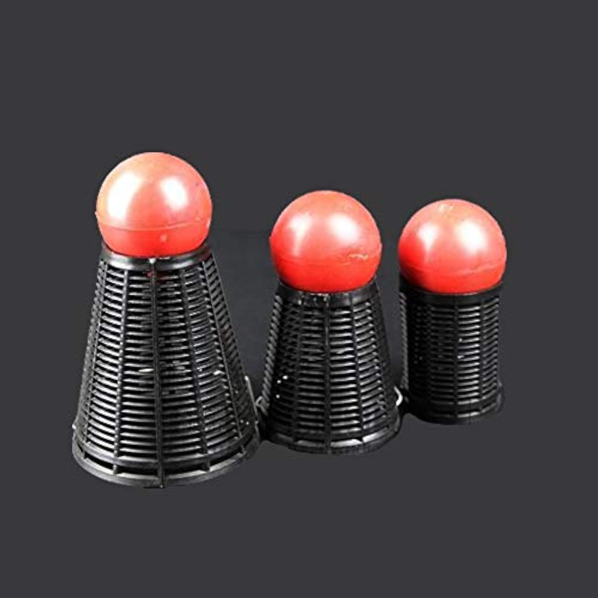 Fly Fishing Tackle Badminton Type Lures Cage Baits Holder