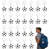 Juego de 24 llaveros con temática futbolística, fabricados en PVC resistente y colorido, ligeros y duraderos.