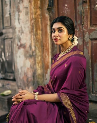 Image of SIRIL Women's Banarasi Kanjivaram Soft Silk Jacquard Saree with Unstitched Blouse Piece