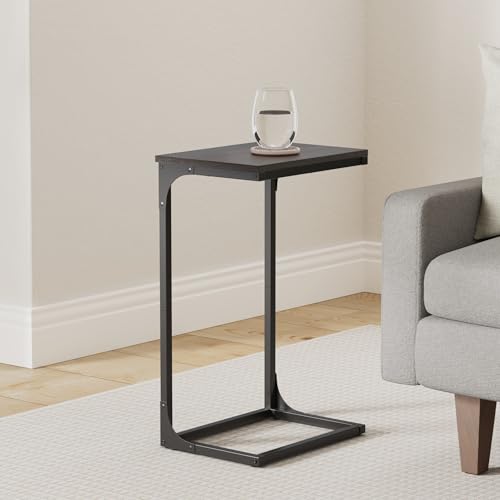 Mesa auxiliar en forma de C deslizable debajo del sofá VASAGLE marrón oscuro 3