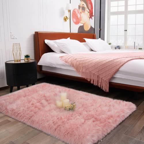 HAOCOO Faux Fur Sheepskin Large Rug 90 x 150 cm, Super-Soft Machine Washable Fluffy Shaggy Rugs for Bedroom, Blush Pink Carpets Anug Floor Mat Kids Rooms Home Decor