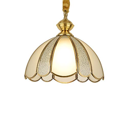 Chandelier en cuivre pour bar et balcon créant une ambiance moderne et feutrée