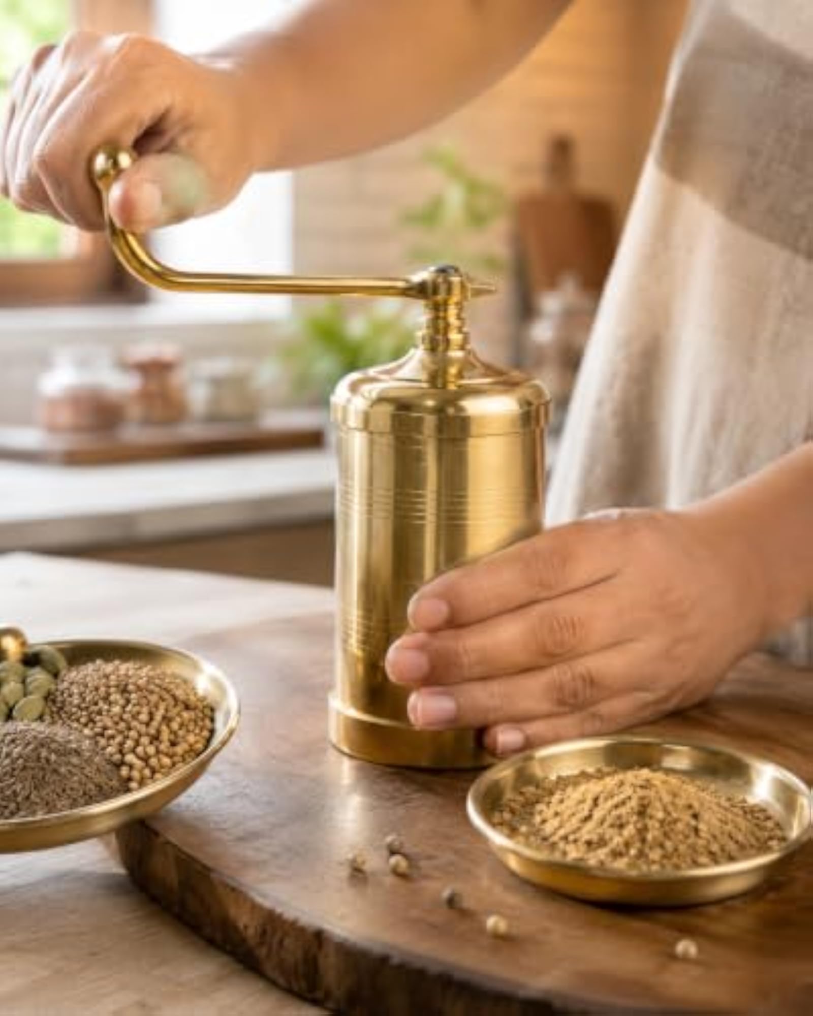 Brass Manual Spice Grinder with 7 Disc Plates, 500 ml