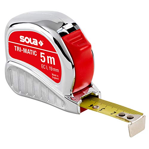 Cinta métrica Sola 50023301 de acero con caja ergonómica y clip