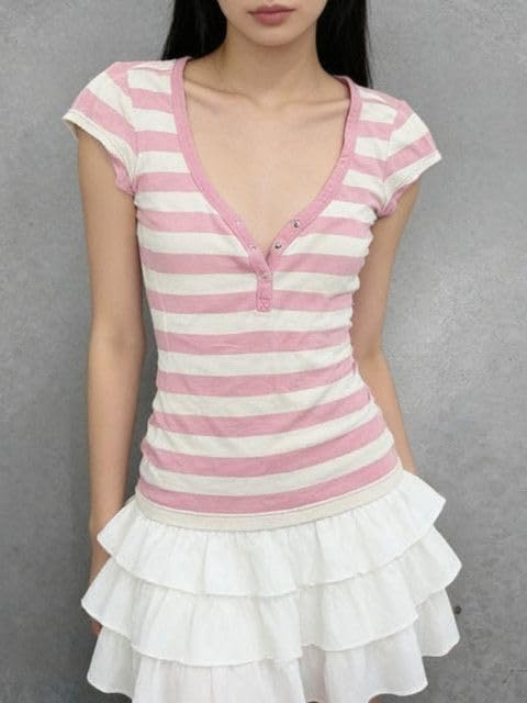 Women's Y2K Cute Pink Striped Baby Tee Vintage Henley V Neck Button Up T-Shirt Coquette Aesthetic Slim Harajuku Top - Image 2