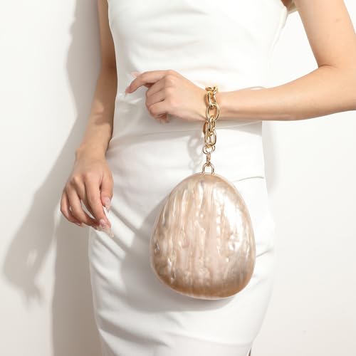 Sac à main de soirée compact pour emporter vos essentiels sans encombre