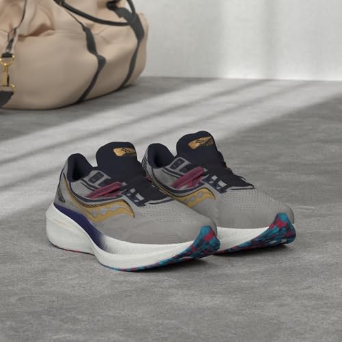Image of Saucony Women's Triumph 20 Sneaker