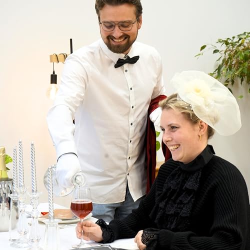 Stadtkrimis Exit Escape Stadtführung Krimi al dente - Dinner for One: Not The Same Procedure. Krimidinner für 2-7 Personen- Das offizielle Krimi-Erlebnis zum Kult-Sketch- Krimispiel für Zuhause- Komplett-Set für das perfekte Krimi Dinner