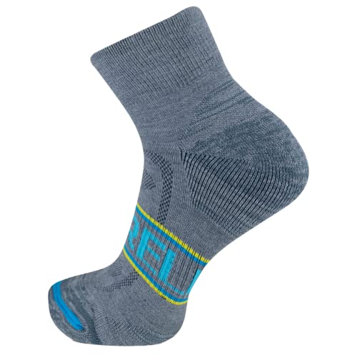 Image of Merrell Unisex Men's and Women's Zoned Cushioned Wool Hiking Ankle Socks - Breathable Arch Support