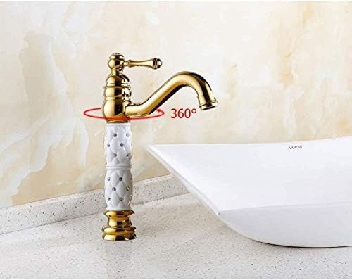 Robinet de salle de bain doré pour remplacer un mitigeur usé avec élégance