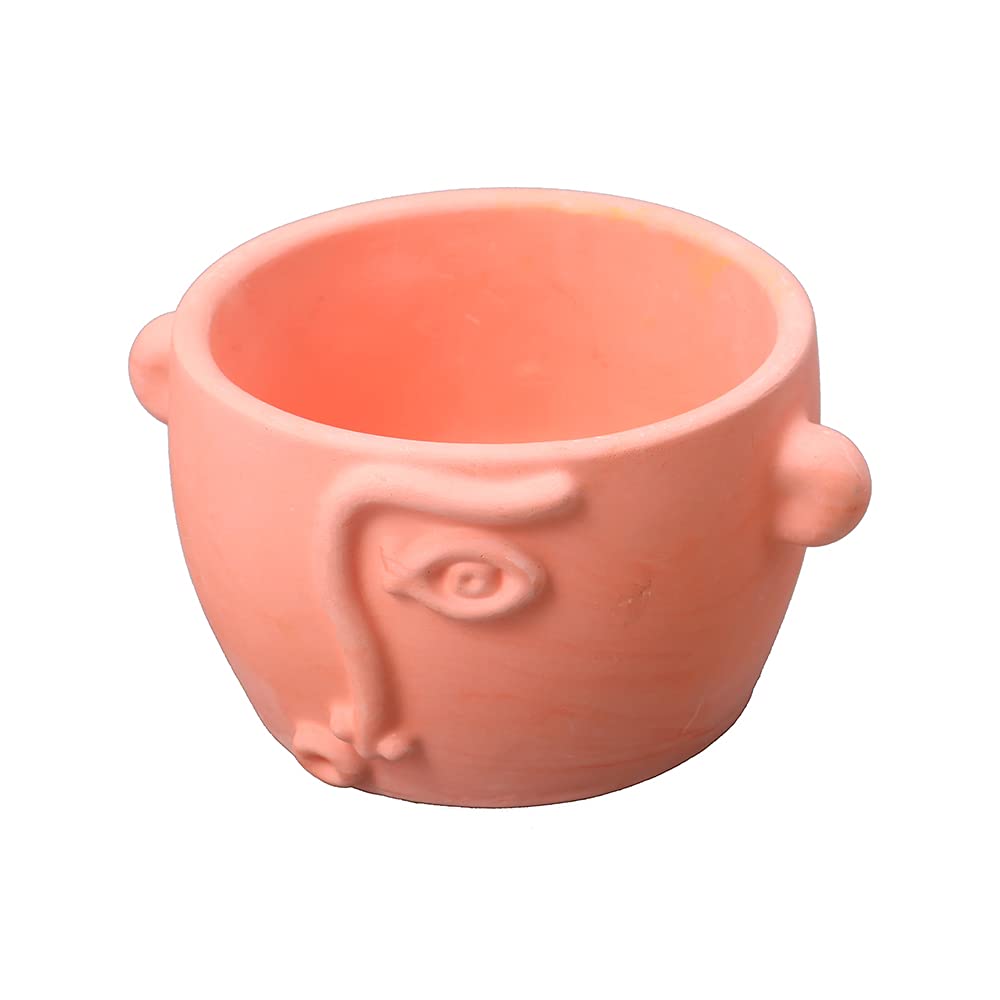 Moule pot de fleurs béton pour une décoration végétale faite maison