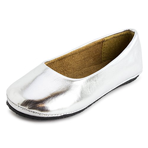Kali Footwear Girl's Pala Jr. Round Toe Ballet Flat (Silver, 2)