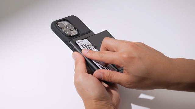 Amazon.co.jp: Spigen 【創業18年の技術力】 iPhone 15 Pro