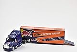 Feste Nachbildung des Peterbilt LKW des offiziellen KTM Red Bull Factory Racing Teams.