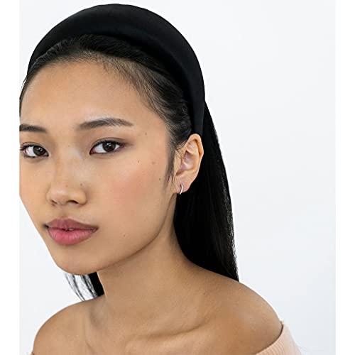 Diamond Huggie, White Gold2