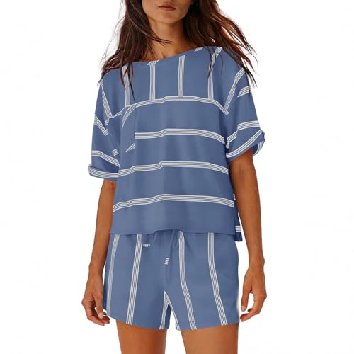 Traje informal de dos piezas holgado que soluciona el calor con estilo y bolsillos útiles