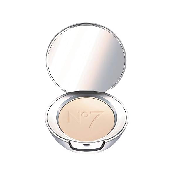 No7 Lift & Luminate Triple Action Powder - Light - Pressed Makeup Setting Powder for Face - Compact Setting Powder Reduces the Appearance of Fine Lines & Enhances Glow (10g)