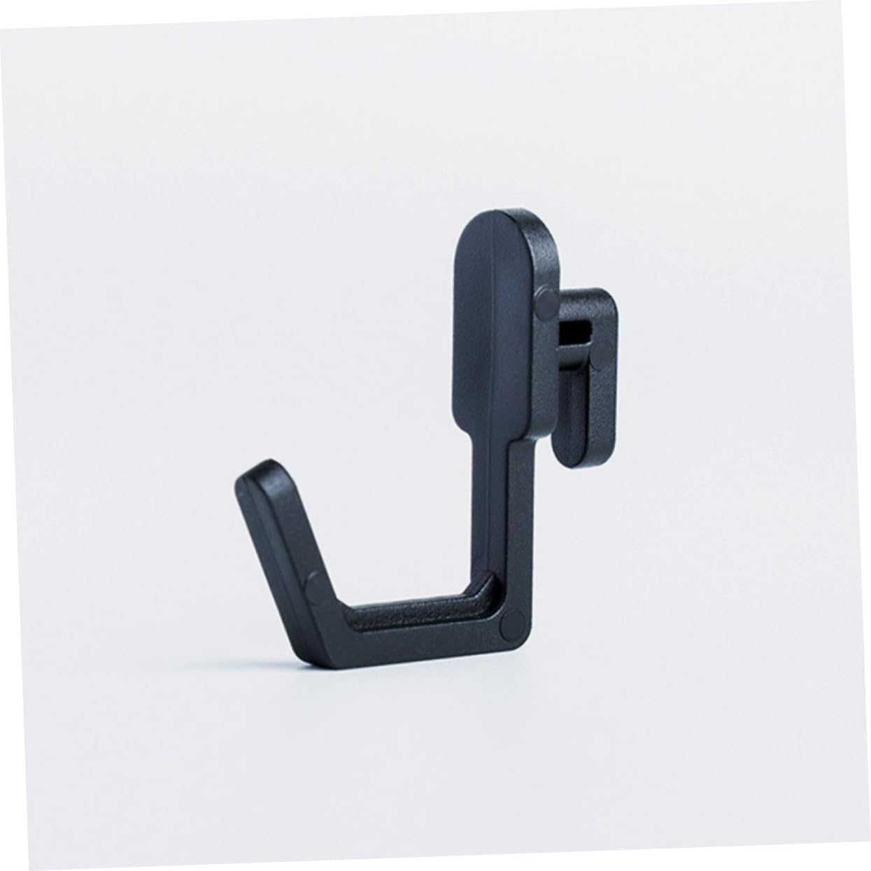 Cabilock 30 Pack Pegboard Hooks Plastic Tool Organizer J-Shaped Hooks for Pegboard Easy Storage Display