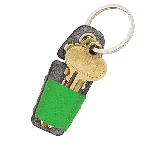 Felt Key Holder by Leef - Compact Organizer Keychain Accessory - Cool Minimalist Lightweight and Eco Friendly Pocket Key Ring - Green