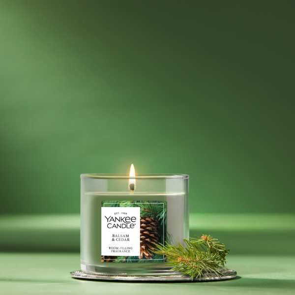 Amazon.com: Yankee Candle Small Tumbler, Balsam & Cedar Fresh